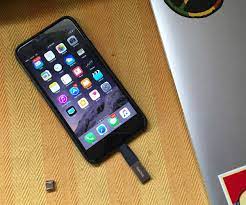 The ixpand mini flash drive provides extra storage for your iphone so that you can free up space or backup your photos, videos Sandisk Ixpand Mini Flash Drive Review Extra Storage For Ios Devices Technology News The Indian Express