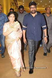 Chiranjeevi And Surekha Konidela Arrive At Teja And Naga Sree Vidya S Wedding Ceremony In Hyderabad Photogallery Chiranjeevi's wife surekha konidala conveyed birthday wishes to megastar chiranjeevi. chiranjeevi and surekha konidela arrive