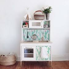 Papier Peint Adhesif Guide Complet Modeles Tendances Ikea Cuisine Jeu Ikea Papier Adhesif Meuble