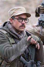 12 Strong Photo 39 Of 45 Best Actor Hollywood Actor Military Soldiers