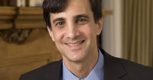 U of T law students says honouring former dean at graduation adds 'insult  to injury'