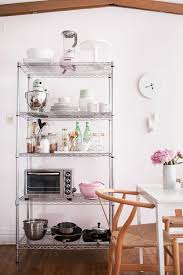 how to style wire shelves for a living