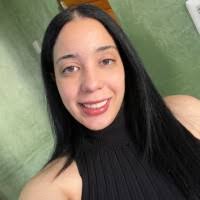 Lissette Polanco's Instagram, Twitter & Facebook