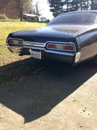 The impala was distinguished by bright lower body. 1967 Chevrolet Impala 4 Door For Sale Photos Technical Specifications Description