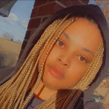 It's my birthday I been crying and depressed all day. Why does my brain do  this to me , especially around my birthday almost every year . I can't stop  crying 😭😭.