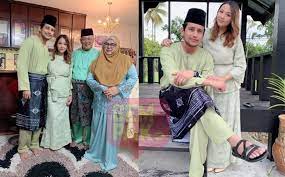 Tq @tashabrown.legacy dan @koyok_xtreme_cam for introducing these snacks to me. Saya Ada Permit Perjalanan Shah Iskandar Balik Beraya Rentas Negeri Ini Penjelasannya Gempak