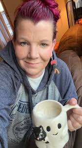 Enjoy the day from a cup of coffee! Take coffee from a beauty or gentleman,  who do you prefer?