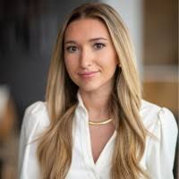 Marissa Lewis's Instagram, Twitter & Facebook