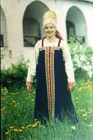 Folk garments Collection: Sergiev Posad Museum