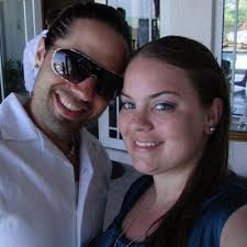 AJ & Melissa Leon (@iLeons)