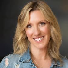 What are some high-quality restaurants in the Seacoast and Lakes Region of  New Hampshire for an anniversary celebration?