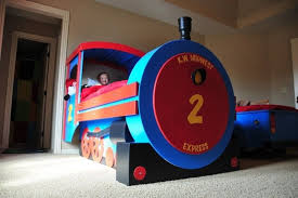 A cool kids bed could be the fantastic addition to spice up a plain. Cool Creative Diy Kids Beds