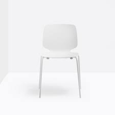 Stuhl pedrali aus perforiertem polypropylen, stapelbar, mit oder ohne armlehnen, auch für den garten. Pedrali Babila 2730 Stuhl Jetzt Gunstig Kaufen Bei Designtolike De Designtolike