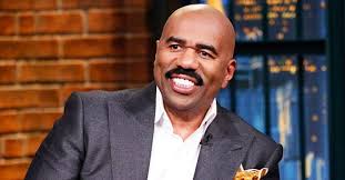 Fans Praise Steve Harvey's Twin Daughters for Their Beauty in Classy  Matching Black Outfits