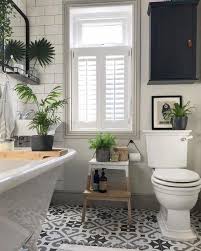 Blue Bathroom Sets Where To Buy Bathroom Decor Blue And Silver Bathroom Decor 20190110 Bathroom Decor Bathroom Interior Bathroom Design