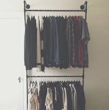 Einen ganz besonderen schrank aus holz mit schubladen selber zu bauen ist möglich! Kleiderschrank Aus Rohren 2 Kleiderschrank Schrank Garderobe Diy