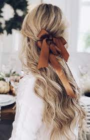Blonde Balayage Hair Half Ponytail Bow Hair Tie Long Curls Long Hair Ideas Hair Styles Long Hair Styles Long Wavy Hair