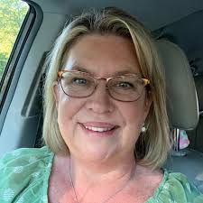 Does anyone know of an organizing service?