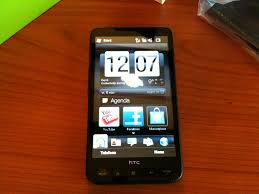 HTC HD2 discussion and unboxing ...