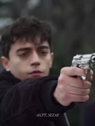 Can Borcunda Oynayan Ateş Kaya Gerçek Adı