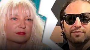 SIA FILES FOR DIVORCE FROM SECOND HUSBAND DAN BERNARD