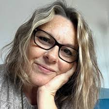 Children's attachment disorder therapy in Hordle