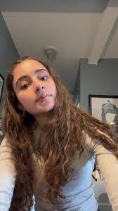 Molly Vinson's Instagram, Twitter & Facebook