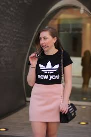 I Am A Medium Sized Woman The Petite Pear Project Medium Sized Women Fashion Size Girls