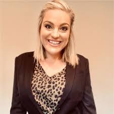 Leanna Dillard's Instagram, Twitter & Facebook