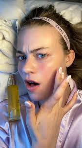 Flash facial from my queen @sonyadakar has me SNATCHED ✨