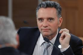 Kansas GOP lawmakers OK helping workers defy COVID mandates