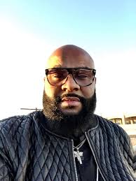 A wife loss her husband this morning to tragedy. Mr. LaShawn Daniels wrote  some of the beautiful music we listen to now and then. Let's keep his wife  April Daniels and family