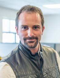 Web app connects immigration attorneys and their clients