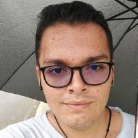 30+ perfiles de «Rafael Bolaños»