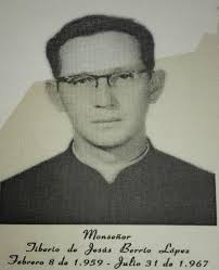 Promulgamos un modelo holístico que refuerza el humanismo cristiano,  permitiendo un trabajo de varios años que relacionan e