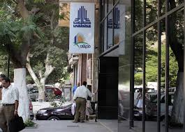 ومن جهته، قال الرئيس التنفيذي لمجموعة طلعت مصطفى هشام طلعت مصطفى، إن مدينة نور قد تم اختيار موقعها بعناية فائقة، لتكون أمام العاصمة الإدارية الجديدة، وعلى أهم محاور التنمية العمرانية في مصر بشرق القاهرة، والذي ينتظر أن يشهد نموا متزايدا في تعداد. Ø§Ù„Ù‚Ø¶Ø§Ø¡ Ø§Ù„Ø¥Ø¯Ø§Ø±ÙŠ ÙŠØ¨Ø·Ù„ Ø¹Ù‚Ø¯ Ø¨ÙŠØ¹ Ø£Ø±Ø¶ Ù…Ø¯ÙŠÙ†ØªÙŠ Ù„Ù€ Ù‡Ø´Ø§Ù… Ø·Ù„Ø¹Øª Ù…ØµØ·ÙÙŠ Ø§Ù„Ù…ØµØ±ÙŠ Ø§Ù„ÙŠÙˆÙ…