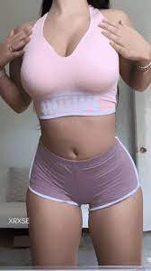 Sporty jumping her boobs out - xbigboobs