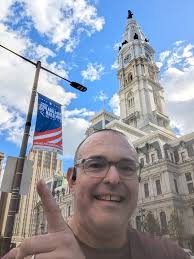 Who is running the Philadelphia marathon?