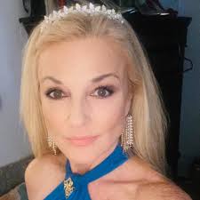 Hometown Heroes! Earlier today, I honored and acknowledged the  extraordinary heroism of 12 law enforcement officers from across the 3rd  Congressional District, including the Nassau County Police Department, Glen  Cove Police Department,