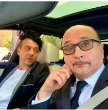 Че то так давно не писал посты, одни сторисы, а по факту столько событий  произошло. Буду писать дозированно. Относительно недавно мы снимали  рекламный видеоролик одной известной на весь мир клинике на мертвом