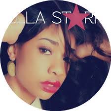 Ella Starr's Instagram, Twitter & Facebook