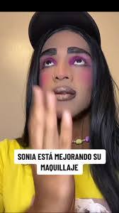 Sonia Herman's Instagram, Twitter & Facebook