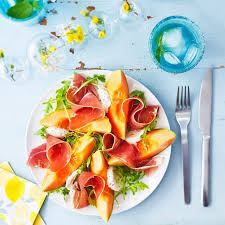 Assiette De Jambon Cru Melon Mozza Roquette Delpeyrat