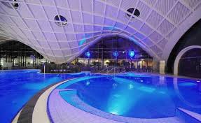 Blick Auf Den Eingang Zum Liquid Sound Becken Bild Von Toskana Therme Bad Orb Tripadvisor