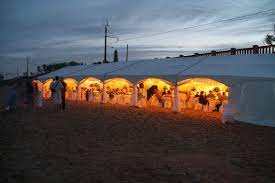 It Must Be Kept In Mind That If You Have A Wedding Ceremony On A Public Beach Other Sightseers Will Be Fre Beach Wedding Wedding Planning Tourist Destinations