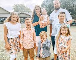 In november of that year, investigators arrived at his home unannounced while executing a search warrant. Josh Duggar What To Know About The Family S Eldest Child From 19 Kids And Counting To His Arrest