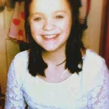 Amber Overton's Instagram, Twitter & Facebook