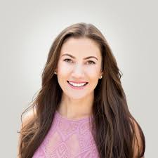 Lindsey Rae Ackerman, LMFT, CHHC