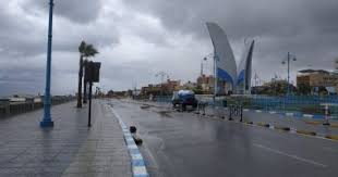 وتختلف أيضا كمية المياه التي تضاف الى التربة حسب طبيعة التربة من الرملية الخفيفة الى الثقيلة، وحسب درجة الحرارة وعمر النبات ومرحلة النمو'و يجب أخذ بعين الاعتبارأثناء الري. Ø§Ù„Ø£Ø±ØµØ§Ø¯ Ù„Ù„Ù…ÙˆØ§Ø·Ù†ÙŠÙ† Ù„Ø§ ØªØ®ÙÙÙˆØ§ Ø§Ù„Ù…Ù„Ø§Ø¨Ø³ Ø§Ù†Ø®ÙØ§Ø¶ Ù…Ù„Ø­ÙˆØ¸ ÙÙ‰ Ø¯Ø±Ø¬Ø§Øª Ø§Ù„Ø­Ø±Ø§Ø±Ø© ØºØ¯Ø§ ÙˆØ£Ù…Ø·Ø§Ø± ÙˆÙ†Ø´Ø§Ø· Ø±ÙŠØ§Ø­ Ø§Ù„Ø£Ù…Ø·Ø§Ø± Ø¹Ù„Ù‰ Ø§Ù„Ø³Ù„ÙˆÙ… ÙˆÙ…Ø·Ø±ÙˆØ­ ÙˆØ§Ù„Ø¥Ø³ÙƒÙ†Ø¯Ø±ÙŠØ© ÙˆØ±Ø´ÙŠØ¯ ÙˆØ¨Ù„Ø·ÙŠÙ… ÙˆØªÙ…ØªØ¯ Ø®ÙÙŠÙØ© Ø¹Ù„Ù‰ Ø§Ù„Ù‚Ø§Ù‡Ø±Ø© Ø§Ù„ÙƒØ¨Ø±Ù‰ ÙˆØ§Ø¶Ø·Ø±Ø§Ø¨ Ø§Ù„Ù…Ù„Ø§Ø­Ø© Ø¹Ù„Ù‰ Ø§Ù„Ø¨Ø­Ø±ÙŠÙ† Ø§Ù„ÙŠÙˆÙ…