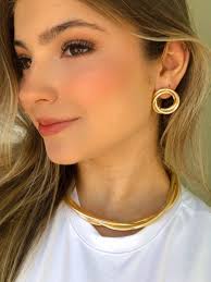 Está precisando de acessórios novos? Chama a Ana Vick Semijoias que nós  levamos até você 🛵💨🛵💨🛵💨🫣 #semijoias #anavicksemijoias #reel